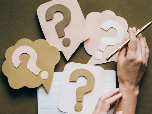 Asking Closed vs Open Questions course image